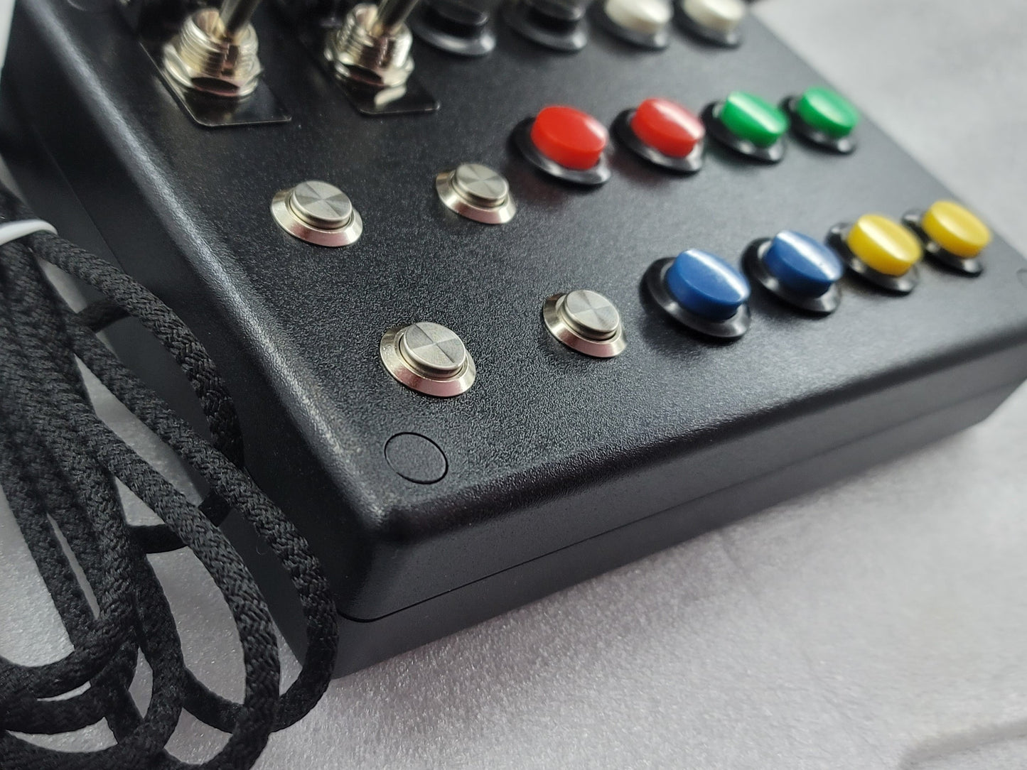 18-Pro Button Box